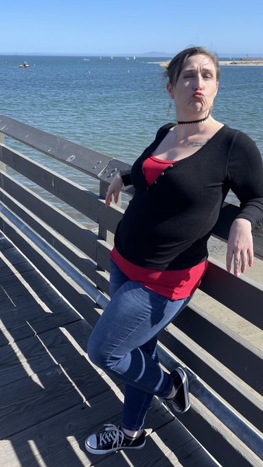 A good day for goofy pictures&hellip; https://t.co/F8MJ81w8FU<a href="/tag/mvsales"class="tags"><span>#mvsales</span></a>