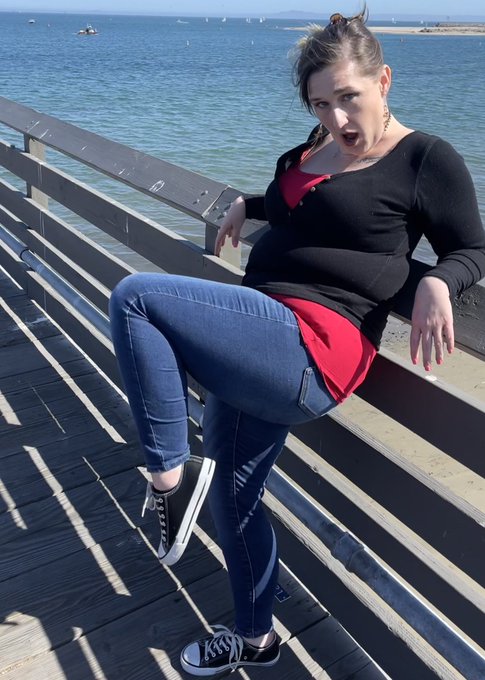 A good day for goofy pictures&hellip; https://t.co/F8MJ81w8FU<a href="/tag/mvsales"class="tags"><span>#mvsales</span></a>