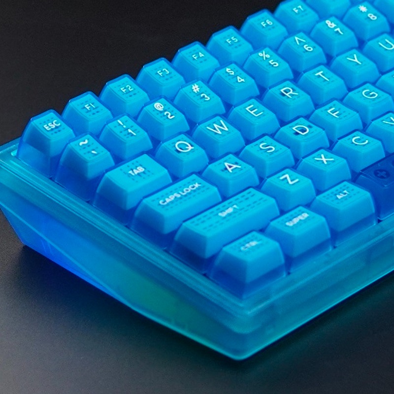 mechkeysStore's tweet photo. #HeavyShell, a well-recognized premium PC Peripheral manufacturer has collaborated with #zFrontier for the latest #Kira96 "Catch The Sea" three-mode #mechanicalkeyboard. They have also designed new Moon Sea Tactile Switches!!
https://t.co/xIgm1tqTXI https://t.co/VKqDykSdwv