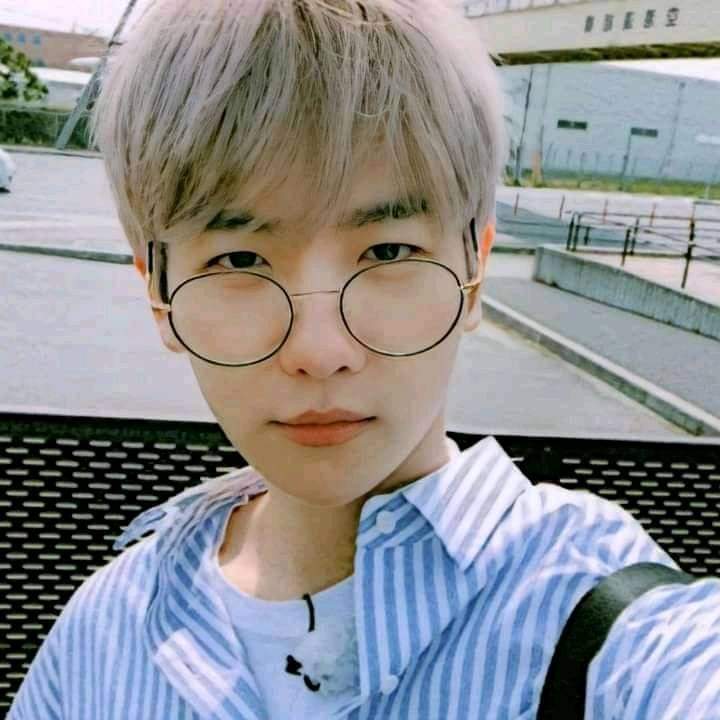 yourmoonlight_9's tweet photo. @NetflixKR @B_hundred_Hyun #BAEKHYUN #๋ฐฑํ
#DearBAEKHYUN #๋ฐฑํ์์ค๋์
#10YearsWithBAEKHYUN
@B_hundred_Hyun
#DO(D.O.) #๋์ค
#DohKyungSoo #๋๊ฒฝ์
#10YearsWithDO
#EXO @weareoneEXO
#weareoneEXO
#kidols #vocalist
#ostkdrama
#Sunbaenim #์ ๋ฐฐ๋
#AmazingSoLo
#ThankYouBAEKHYUN
#ThankYouDO(D.O.) https://t.co/VkaB1MQPds