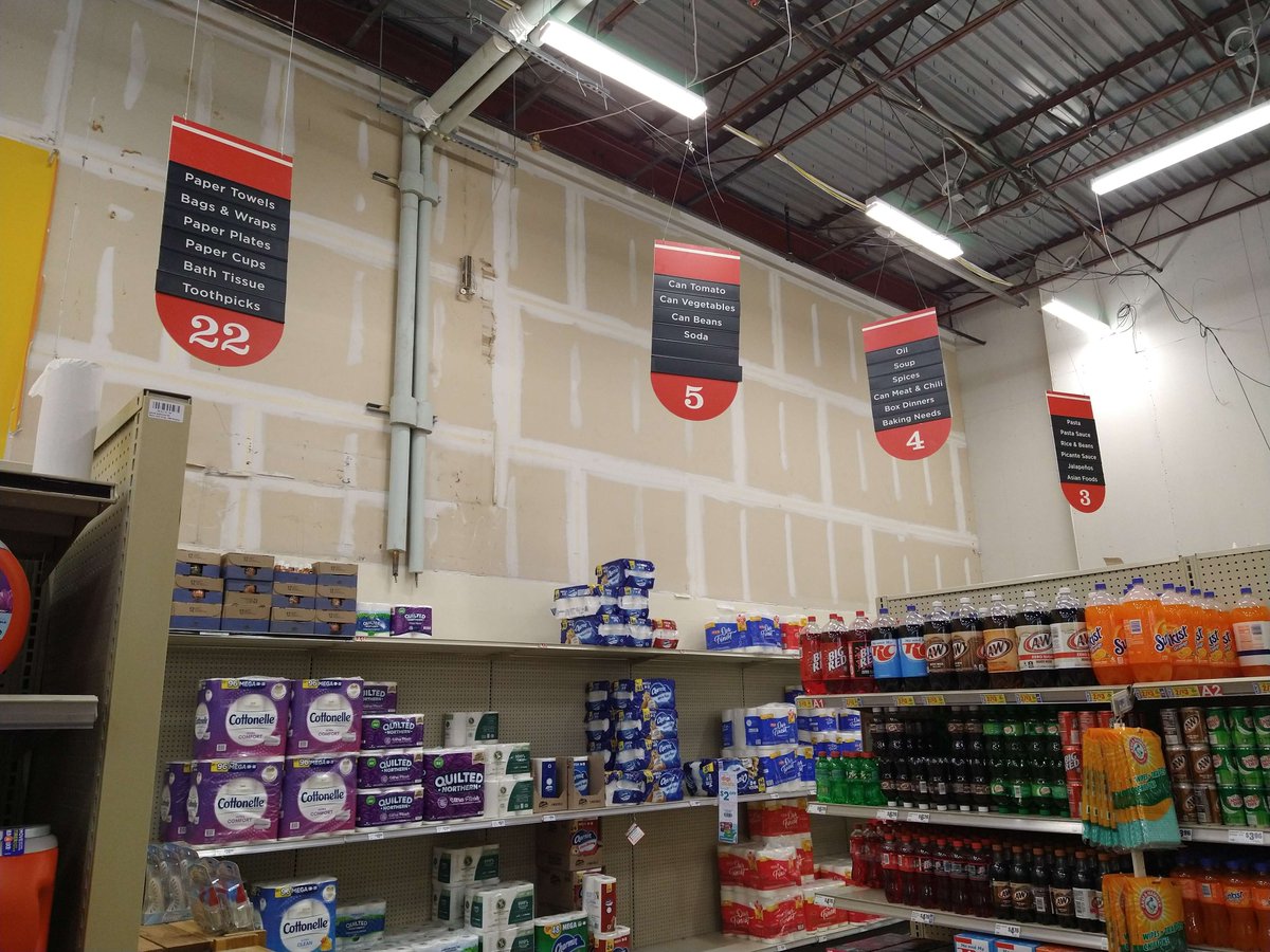 HebQuest's tweet photo. H-E-B undergoing remodel! It has quite the chaotic feeling to it. Will have to come back eventually to see it finished!

"The Market at Parmer Lane"
Austin, TX https://t.co/Vz0E8iEFnV