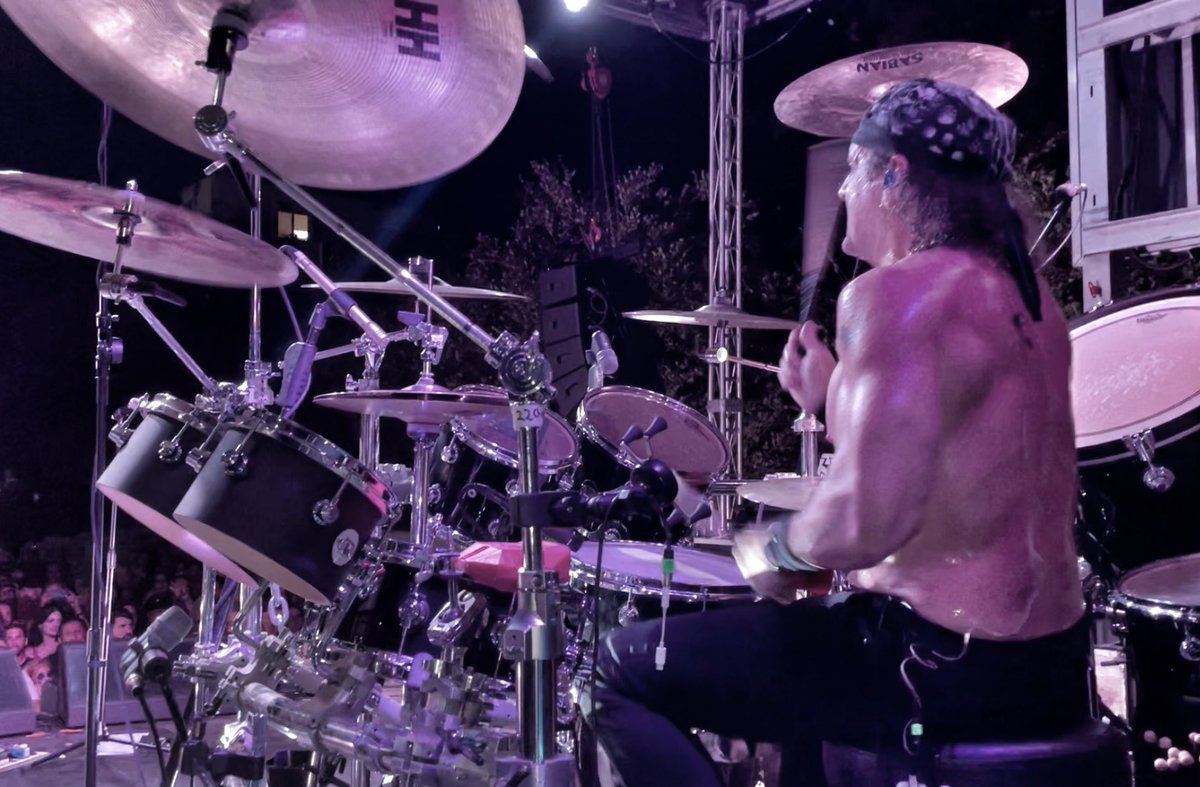 Sweatin’ it out in Hollywood last Sunday night with Lita Ford. Tomorrow… Marion, OH. The train never stops… and we’re all happy about that!