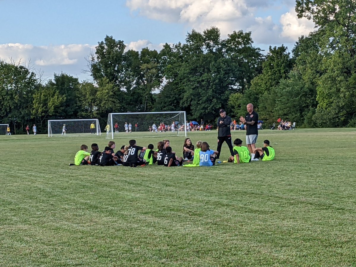 FCP_Boys_ECNL's tweet photo. π‘HALFTIMEπ‘
U13s are 1-0 up after a Callejas goal.
XI: Knox, Buck, Sauri, Jones, Fortner, Garcia, Jaros, Braeden O., Ramirez, Bolanos, Wooten.
#PrideNation #PikeFest https://t.co/hBeax1JD3G