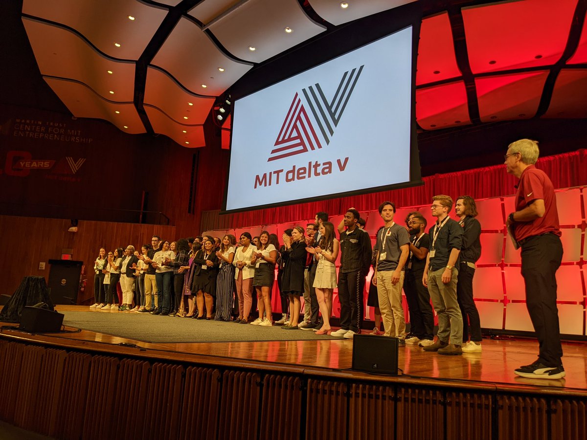 chenelaine's tweet photo. Congratulations, #mitdeltav 2022 !! @EshipMIT https://t.co/oiLDljpmGW