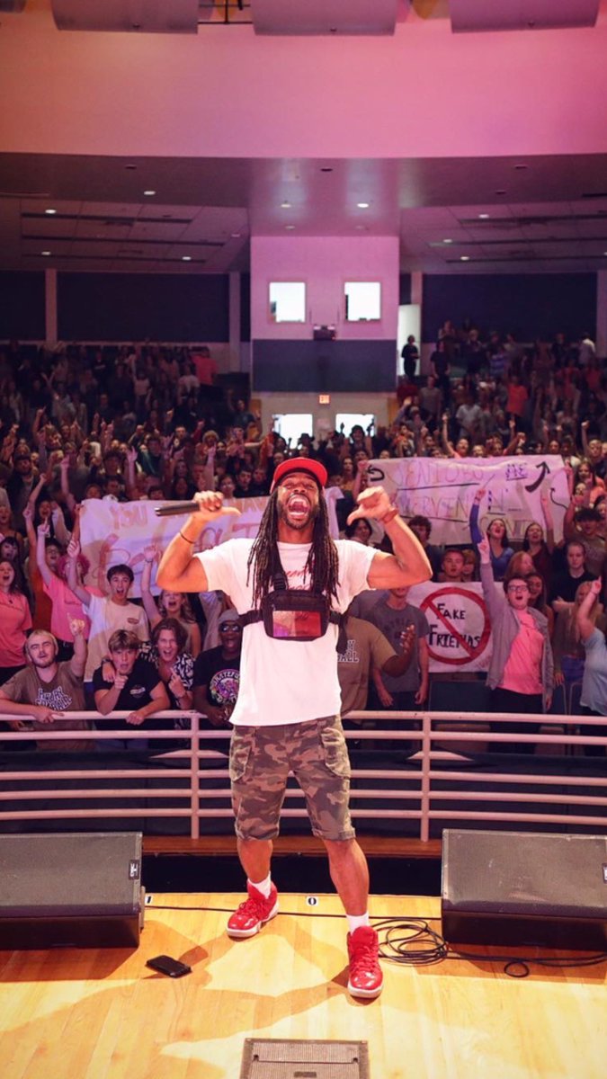 BTAssembly's tweet image. Hickory high school will have a beautiful Tomorrow.