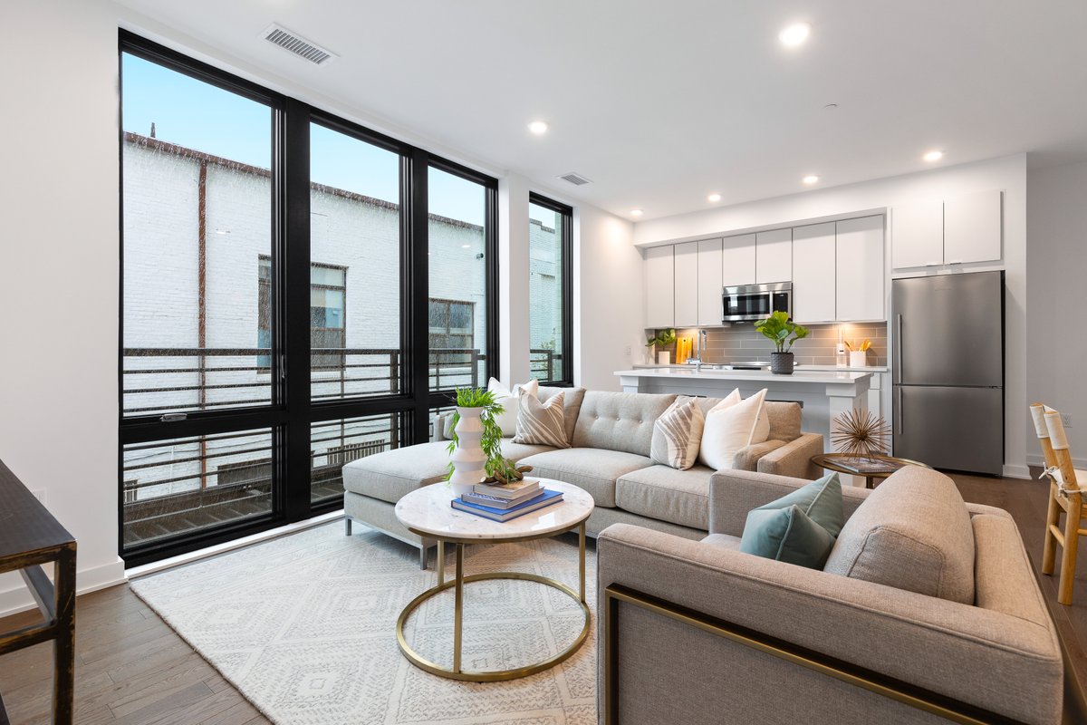 Urban Pace tweet media