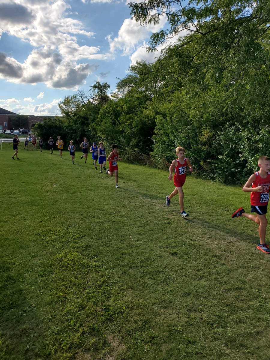 IHMcCarthMath's tweet photo. MS Cross Country at the Mason Invitational today! We ran hard, chased those PRs, and celebrated out teammates along the way. @ihbravesad #IHPromise https://t.co/HIWvdhSrTC