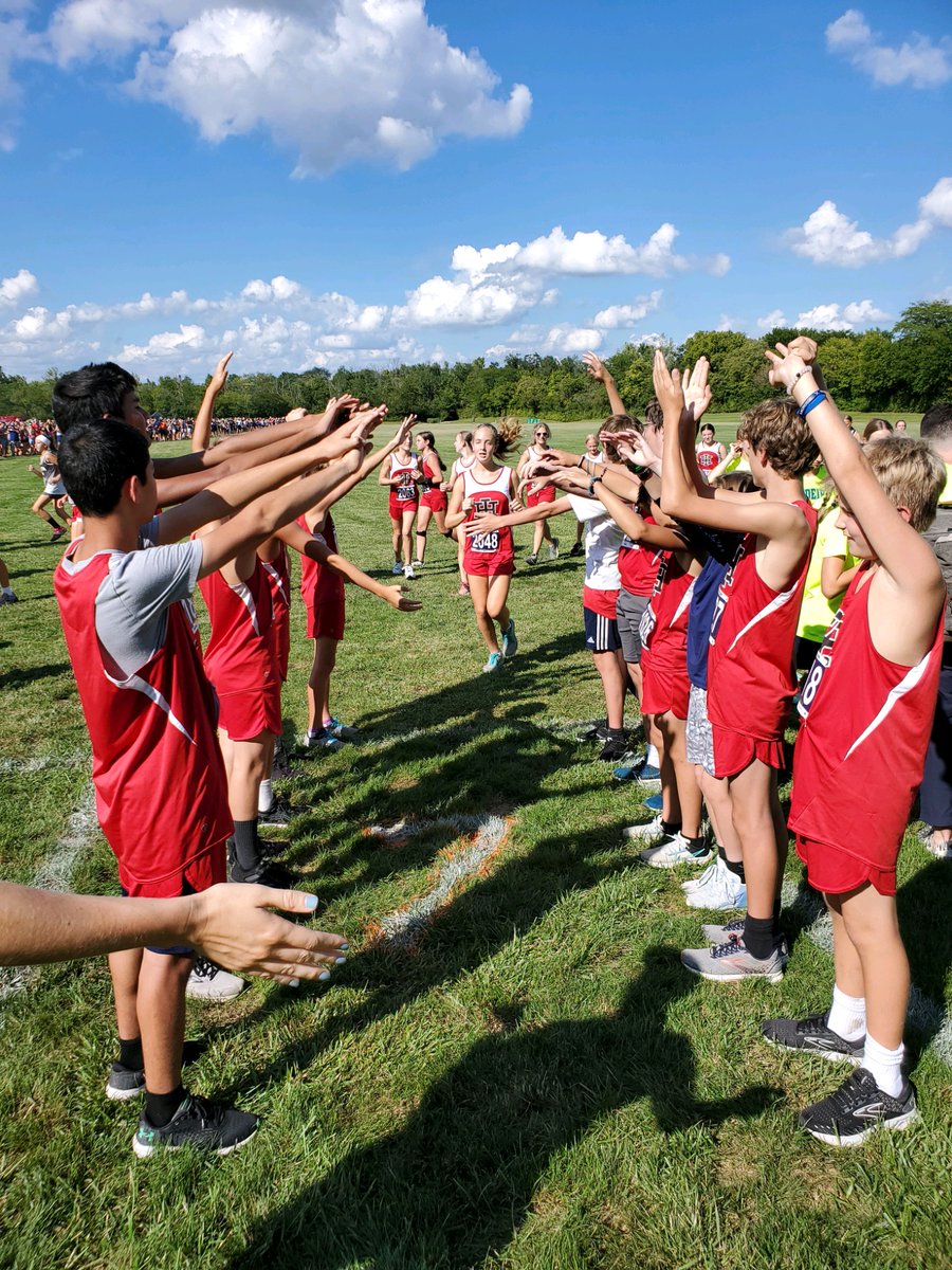 IHMcCarthMath's tweet photo. MS Cross Country at the Mason Invitational today! We ran hard, chased those PRs, and celebrated out teammates along the way. @ihbravesad #IHPromise https://t.co/HIWvdhSrTC