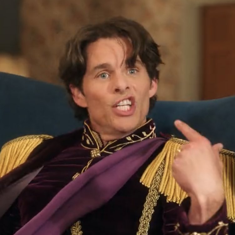 peterfemmejay's tweet photo. THE KING OF THE HIMBOS IS BACK https://t.co/7bHZdV3cWG