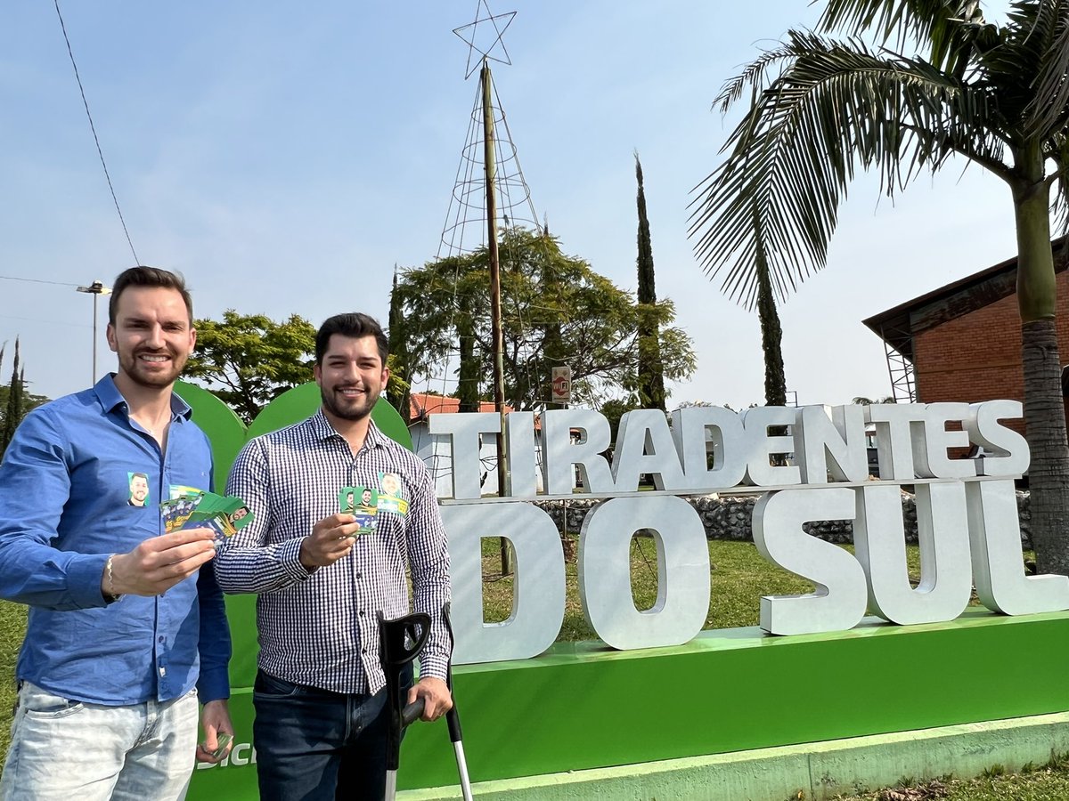Jonathanjeanr's tweet photo. Dia de andanças pelo interior do Rio Grande do Sul! 🙌🏻🚀🧡

#candidatura #candidato #deputadofederal #riograndedosul #tiradentes #mdb #interior #1550 #eleicoes2022 https://t.co/S9C9Xs0Xf3