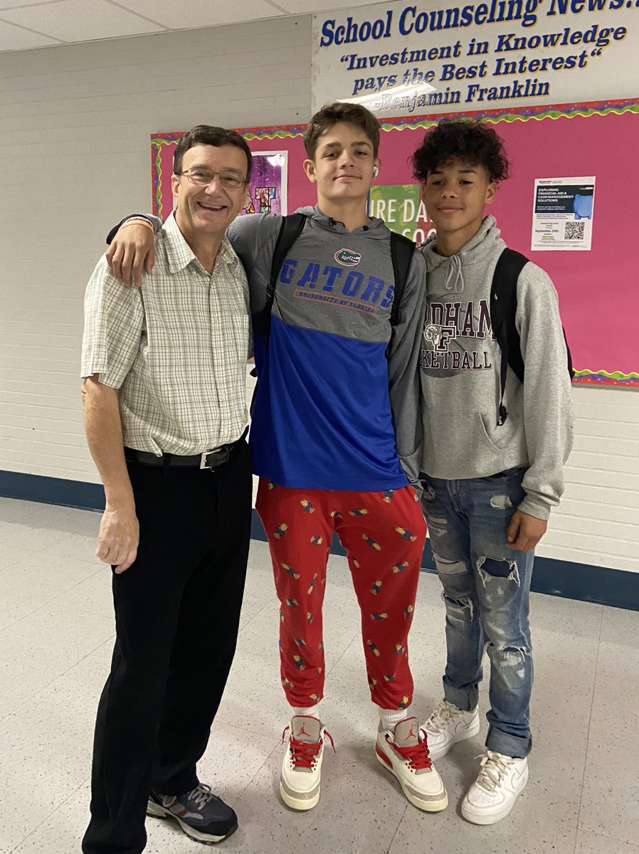 MSPPCS's tweet photo. Surprising our former MSP students at PHS with a visit to lunch today. One community, one PCS! We have the BEST students! @MrCarlRJohnson @PlvComSchools 🙂 #bucketfilled #ourreasonwhy @superlepages https://t.co/uJHkA8XoSg