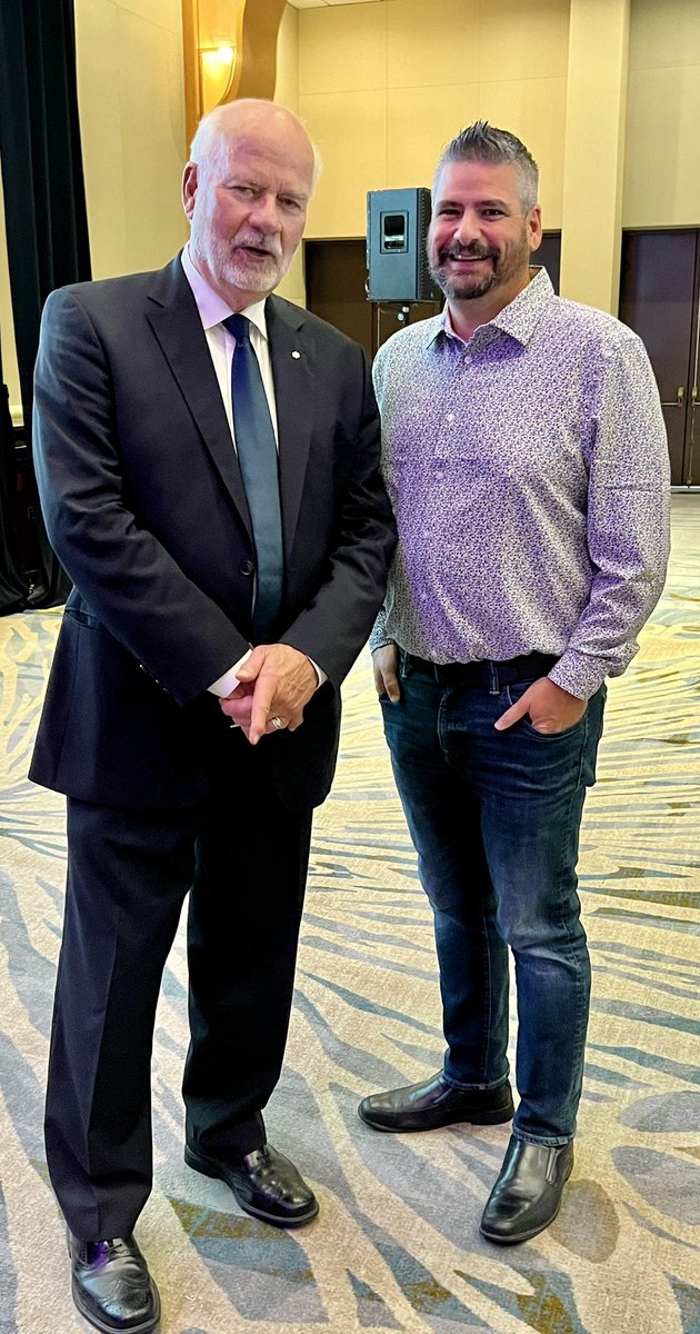 Today, I had the chance to meet a Canadian iconic media legend <a href="/petermansbridge/">Peter Mansbridge</a> . What a an amazing speaker !! Thank you <a href="/IPAC_IAPC/">Institute of Public Admin. of Canada</a> #ipac22 #ipac75 #thankyou #media #publicservice