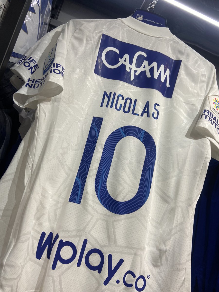 nikodelporti10's tweet photo. Ya disponible en todas las tiendas Adidas y MFC https://t.co/JSAQcTdFmo 💙Ⓜ️ https://t.co/5Pei9W7ir9