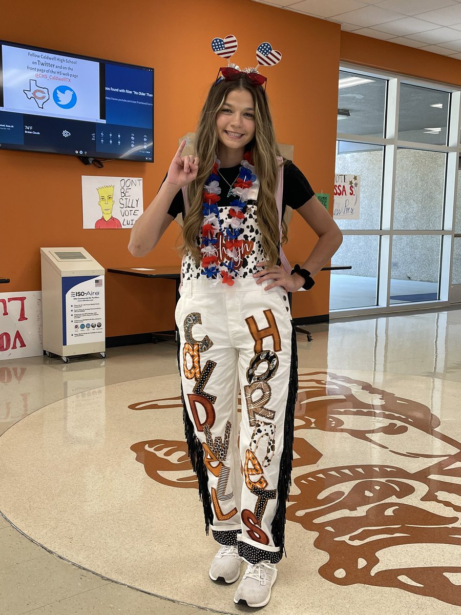 VinningJr's tweet photo. Senior Ashlyn Kellum is ready for the first pep rally and home game of the year. #CaldwellStrong #CaldwellHighSchool #Classof2023 https://t.co/BjwHKVKbU6