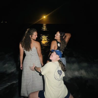 Logs79's tweet photo. Mah bitches @KZeski @morgan_henkel https://t.co/7yrvFBUlWV
