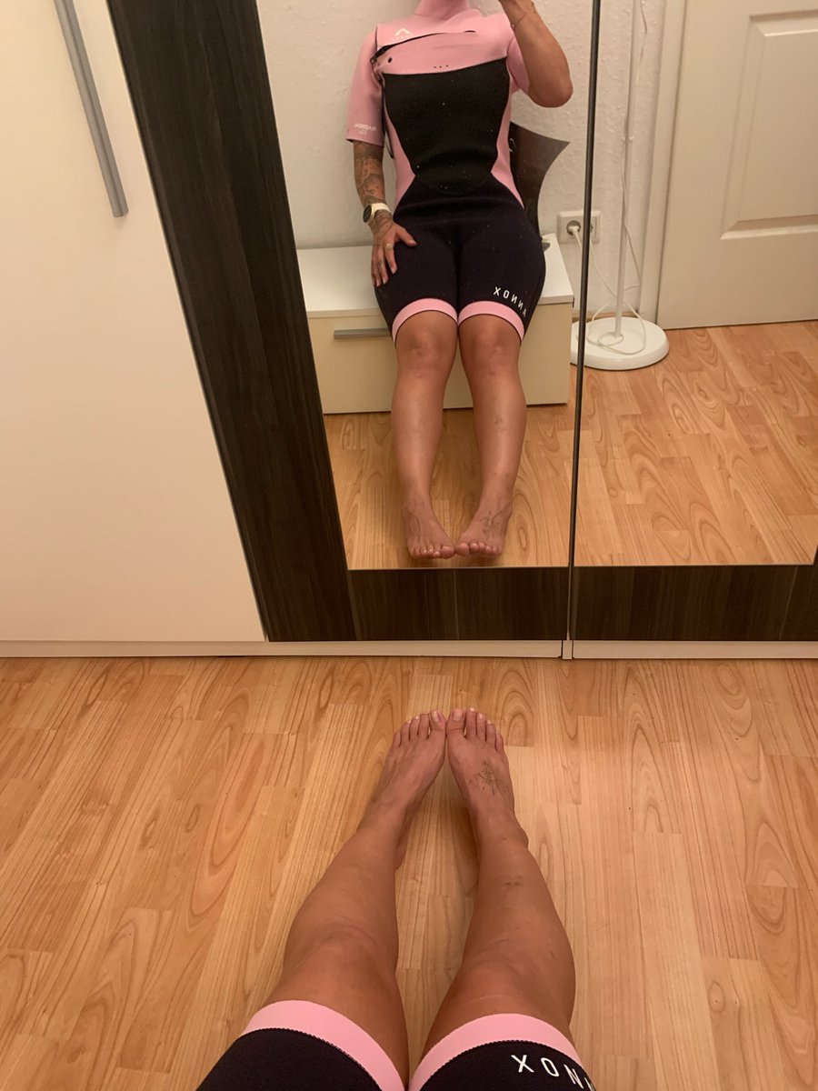 pocketrocket696's tweet photo. who want to dive with me  ? 
https://t.co/aFzTY0Z36A
#onlyfans #onlyfanspromo #OnlyFansgratis #onlyfansgirl #sellingcontent #buyingcontent #onlyfansgirl #paypig #content #secretseller #nsfwtwt #nsfwtwtﾟ https://t.co/RQclcmBkGi