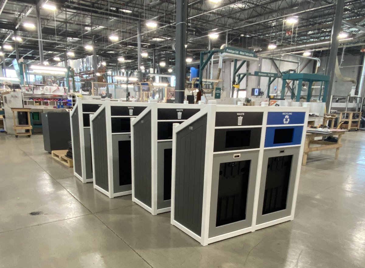 CleanRiverPR's tweet photo. Our unique colour combination getting ready in production to go out to one of our customers - these Transition® TXZ bins are going to look awesome at their resort!

Learn more about the Transition® TXZ: https://t.co/6d8GG8RzWH
#recycling #sustainability #resorts https://t.co/g1fmTYdeGc