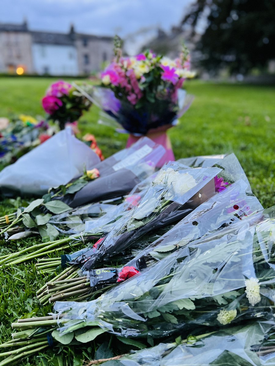 Supergios's tweet photo. Moving short reflective service at @KendalParish tonight. Already flowers are starting to gather on the lawns outside. #abidewithme https://t.co/whi467cALH