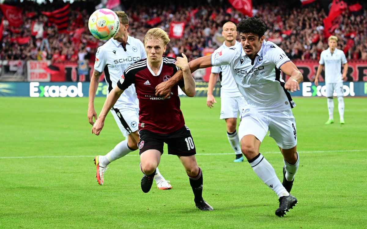 1_fc_nuernberg's tweet photo. 💬 Mats #MöllerDaehli:

Es war ein verdienter Sieg. Wir haben über die vollen 90 Min sehr konzentriert gespielt. Wir wollten in beiden Halbzeiten griffig &amp; aggressiv sein. Das haben wir geschafft. Das Siegtor in der Nachspielzeit, ist natürlich sehr schön.

#fcn I #FCNDSC https://t.co/J6b5nxwjy1