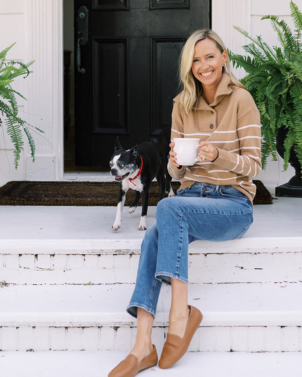 TalbotsOfficial's tweet photo. One look at @sarahgtucker in these three neutral looks, and we’re ready for fall to arrive STAT. Bring on the cozy sweaters and quilted coats! Shop now: https://t.co/IqlrwHixHb #mytalbots #fallfortalbots #modernclassicstyle https://t.co/pW2F4IH9G8