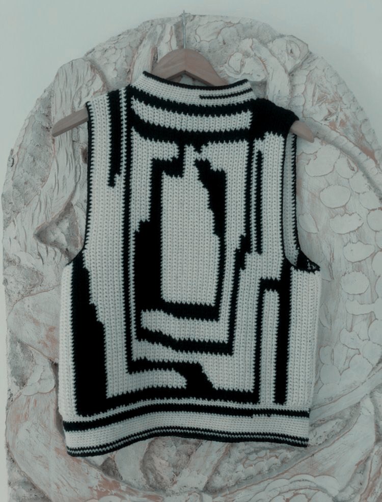 ᅠ
ᅠ                             
                            𝐯𝐞𝐬𝐭 𝐟𝐥𝐢𝐧𝐝𝐞𝐫𝐬,
                            ᅠpedidos hechos
                            ᅠa medida. unisex.
                            ᅠdiseños originales.

ᅠ