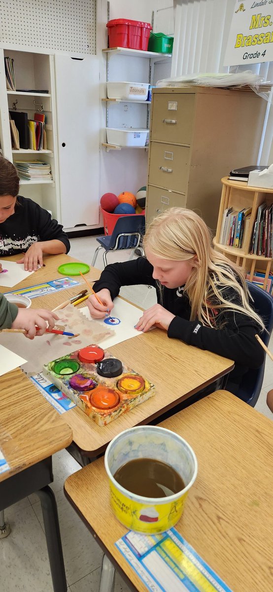 The Dot
#learningtogether 
<a href="/LindaleSchool/">Lindale School</a> 
<a href="/PrairieSouth/">Prairie South</a>