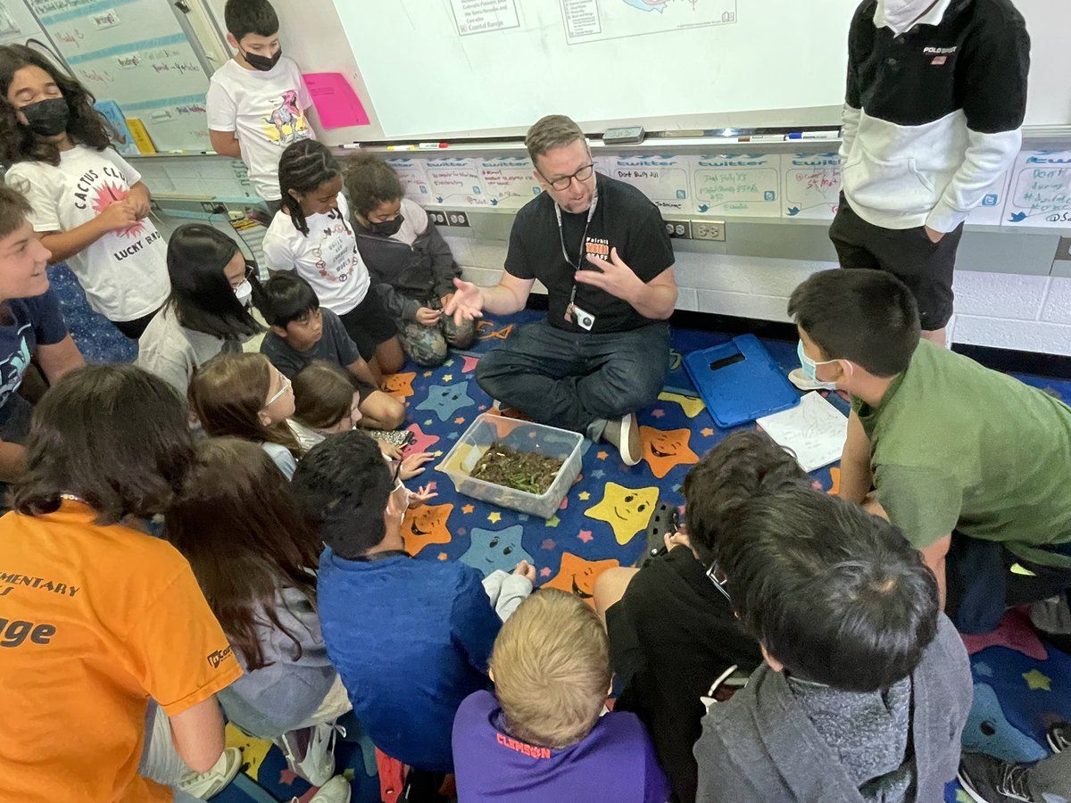 Fairhill 6th Grade tweet media