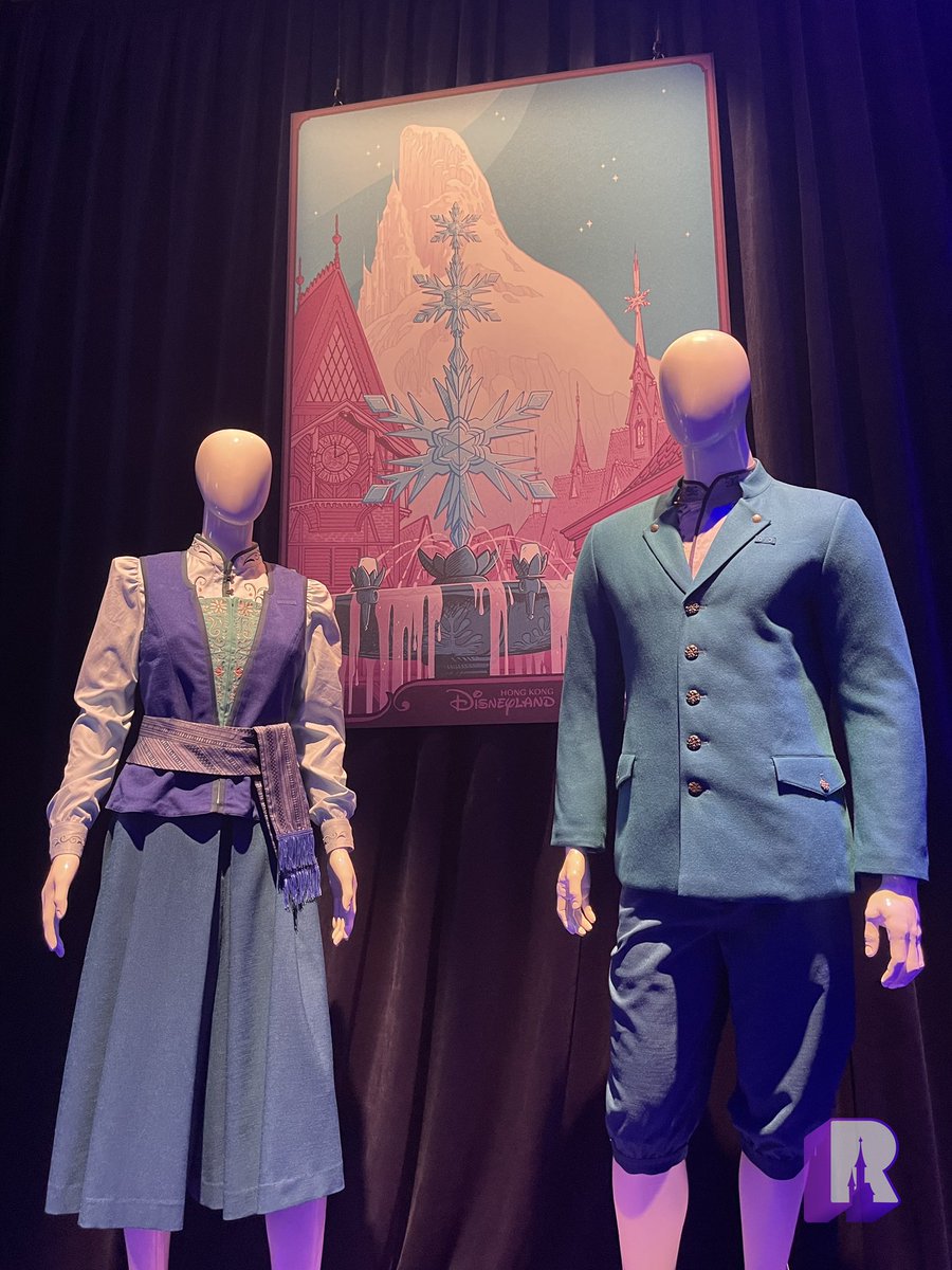 ❄️ A look at the Frozen Ever After and Wandering Oaken’s Sliding Sleighs ride vehicles for Hong Kong Disneyland (the first being likely similar to Walt Disney Studios Park) and costumes for the land at #D23Expo: