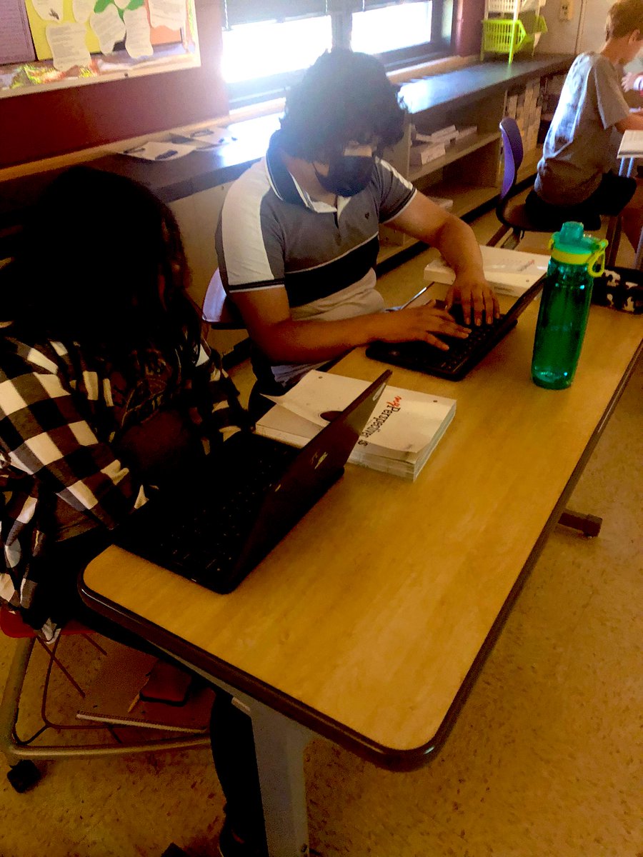Using our flexible seating as we work in small groups to answer the question: How do people face challenges in order to overcome adversity? #JAJaguarsRoar <a href="/D45Jackson/">Jackson Middle School</a>