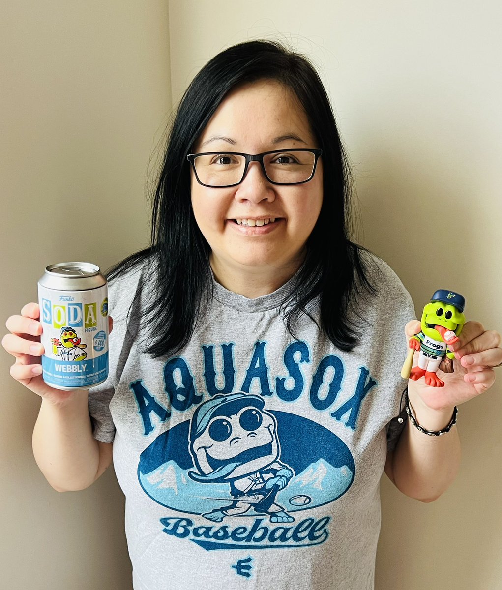 KristinaPhipps's tweet photo. Entered on IG at BKPHIPPS4 Day 5 - Sept 9 - Funko Fashion Friday #funkophotoadaychallenge #funkofashionfriday #originalfunko #funkocollector #funkocommunity #funko #funkopop #aquasox🐸 #aquasox #funkosoda #funko #webbly https://t.co/mtGaJCe2zj