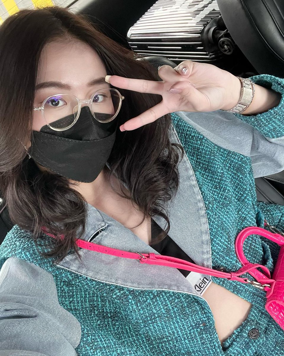 Fern Jessi tweet media