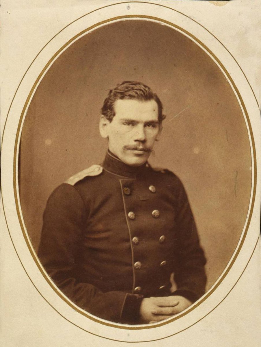 rusembitaly's tweet photo. Non aver paura dell'ignoranza. Temi la falsa conoscenza. Da essa proviene tutto il male del mondo. 
                                           Lev Tolstoj 

Il grande scrittore russo nacque il 28 agosto (9 settembre) 1828.
Nella foto - il tenente di artiglieria Lev Tolstoj, 1854. https://t.co/73VhyCBtce