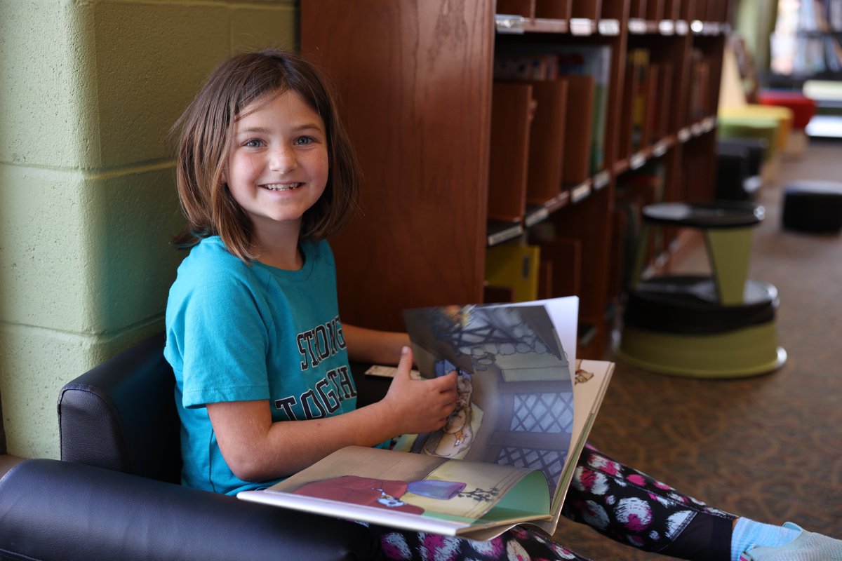 .<a href="/PioneerTrailJC/">Pioneer Trail Elementary</a> second graders in Mrs. White's class learned library expectations from Mrs. Bax and took a tour of the library. Then, they checked out books for the first time this school year! They were so excited to find the right book &amp; start reading! #WeAreJCSchools #JCReads