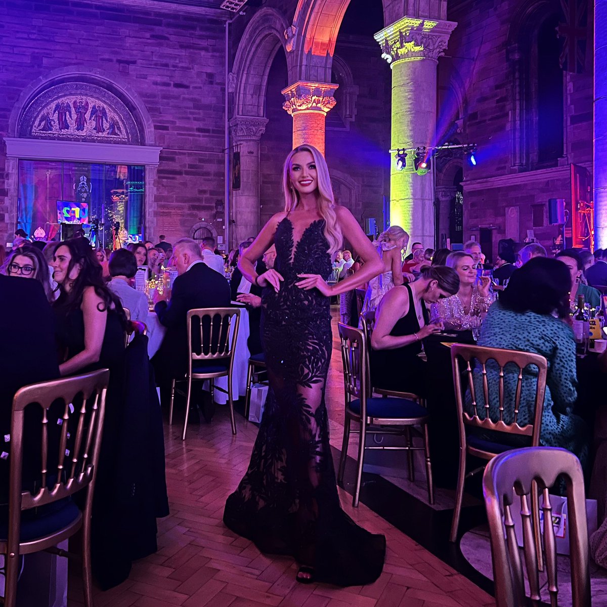 eyes on the prize..🏆

what an evening at the incredible 2022 <a href="/ulstertatlermag/">Ulster Tatler</a> awards..

#UTA22