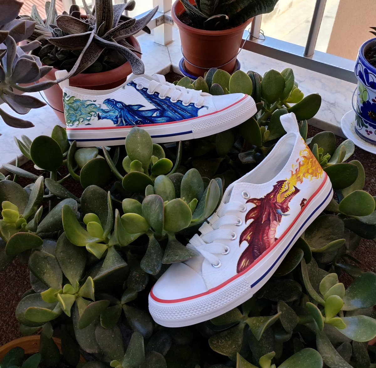 lauraraba22's tweet photo. Pinto a mano zapatillas personalizadas , resistentes incluso a lavarlas en la lavadora.
Interesados DM https://t.co/HVyUoGCOqU