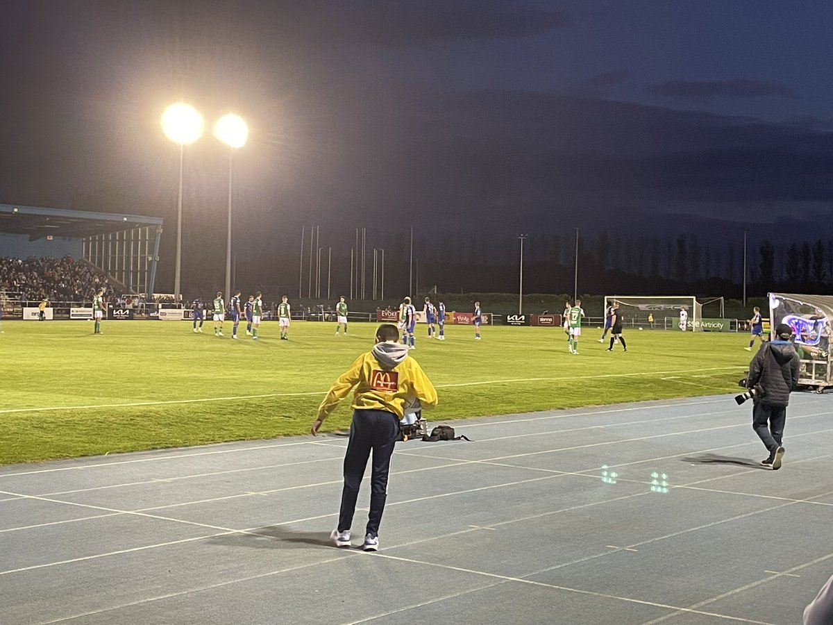 KeithSpriggs's tweet image. @MISC78383433 has kicked us both out of the house.
We’re currently at @WaterfordFCie and @CorkCityFC #WFCvCCFC