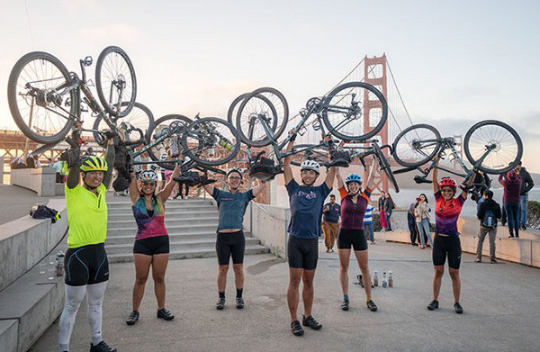 CACMmag's tweet photo. Six student members of #MITSpokes @MIT rode their bicycles 3,800 miles across the #UnitedStates this summer to teach #STEM classes at #learning #festivals, centers for adjudicated youth, summer schools, #libraries, summer camps, and after-school programs. https://t.co/bo8IySHweK https://t.co/pHdGlgsiJN