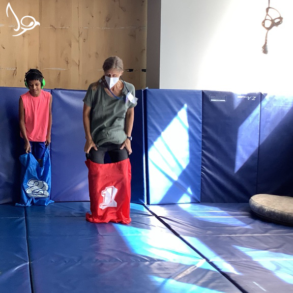 Kicking off #fridayfunday with a fun sack race during Physical Therapy! #eyaslanding #merlindayacademy #sackrace #race #balance #therapygym #therapeuticgym #pediatricgym #kidsgym #gymtime #gymfun #physicaltherapy #physicaltherapist #grossmotorskills #grossmotorplay #friyay