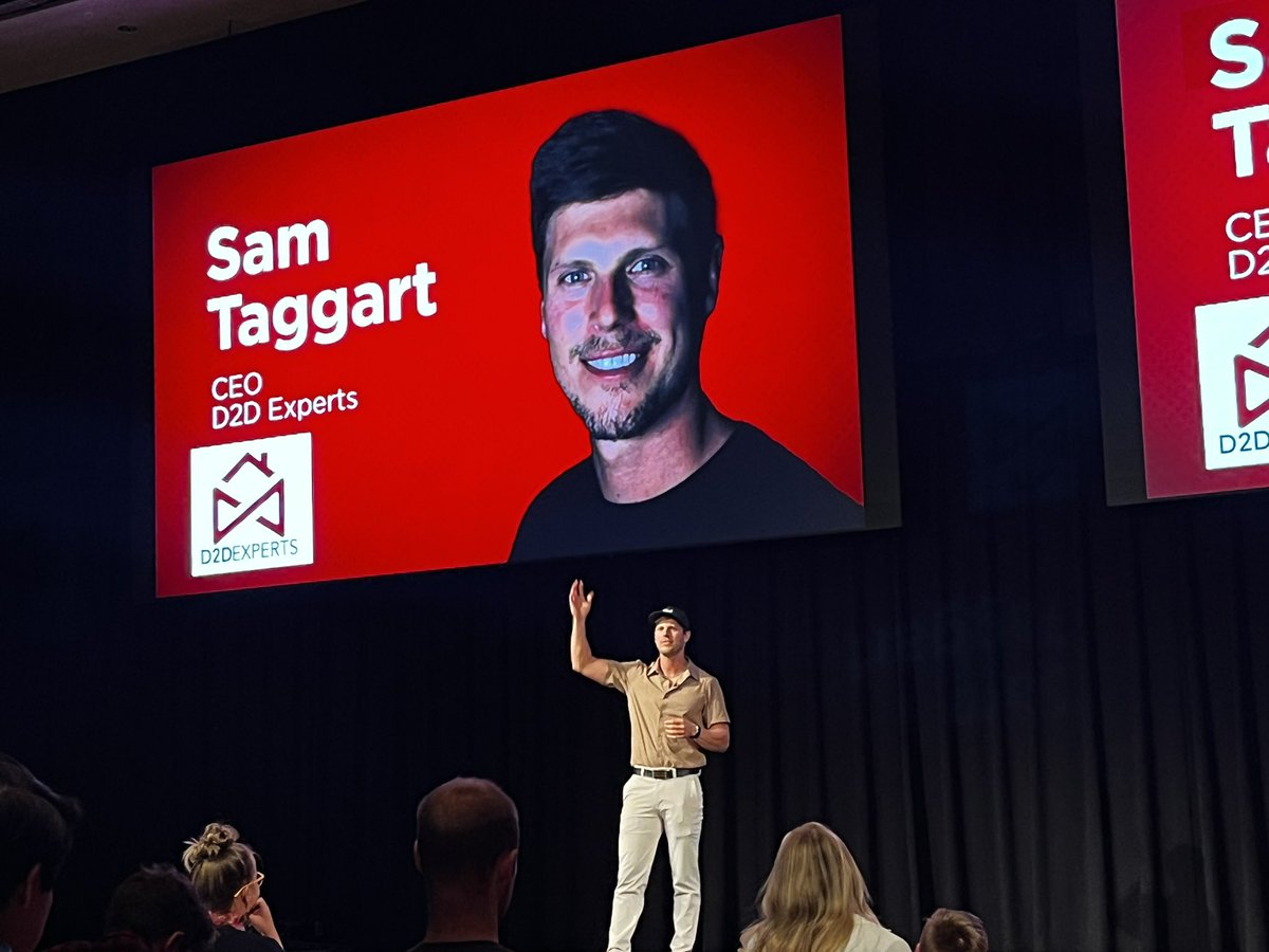 Robert De Los Santos tweet media