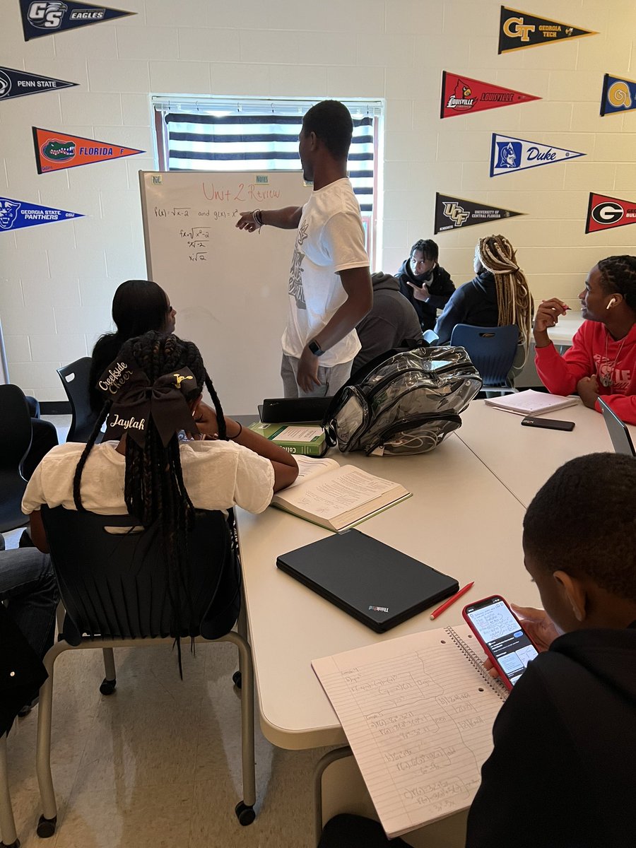 creeksideavid's tweet photo. Being an @AVID4College senior means no longer dreading a tutorial! These seniors actually asked for some time and supplies this morning to clear up some confusion before their College Algebra class this afternoon. #AVIDNotAverage #AVIDCHS https://t.co/QXGm43DXGc