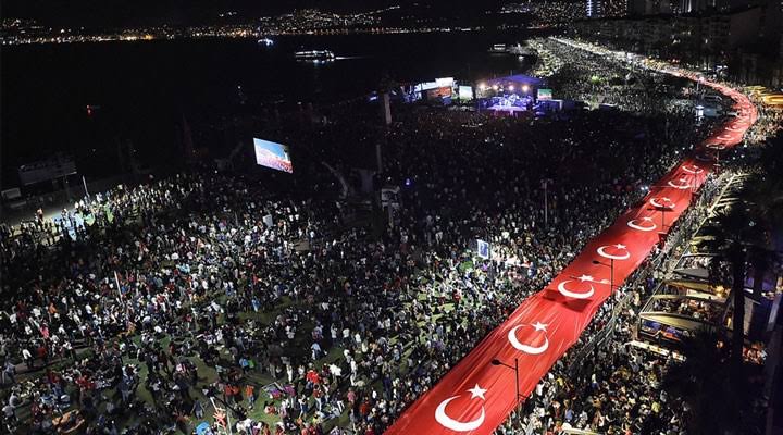 Hatırlatmak isterim başkan 11 Eylül Bursanin kurtuluşunun 100.Yılı. Bakın İzmir'liler 100.Yılını nasıl kutluyor #bursa