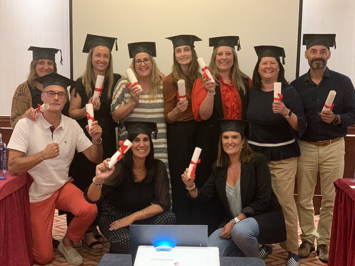 EmilioFormoso's tweet photo. Porque en Galicia también @BoehringerES tiene un Equipazo que ha sido certificado por la @secardiologia GRANDES! https://t.co/F2CBhfYVqE