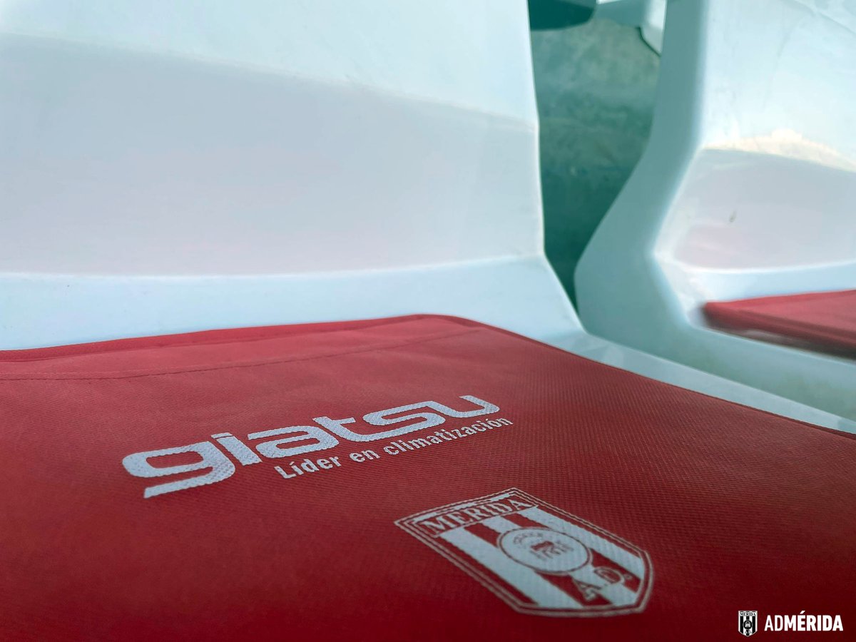 Merida_AD's tweet photo. 👍🏽 En el #MéridaDépor de mañana nuestro patrocinador #GIATSU repartirá alfombrillas para los asientos de nuestros abonados 💪🏽

🏟️ Estarán ubicadas en las puertas de acceso al estadio Romano José Fouto https://t.co/Kx5hdka7M9