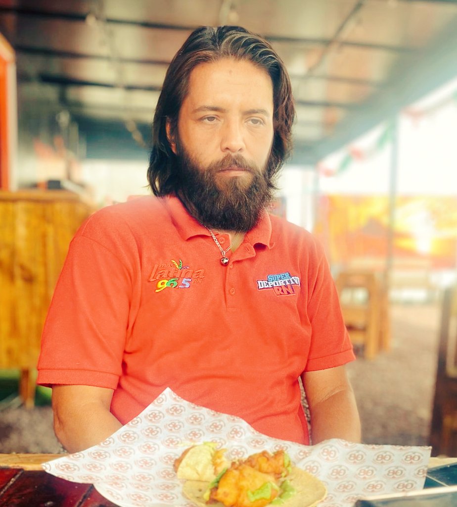 Jorge_Tiburon's tweet photo. Gracias por el taquito después de 40 días en una isla desierta. https://t.co/XV7I0zYP4S