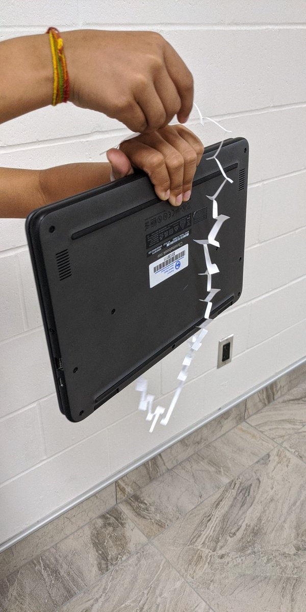 classwithsmith's tweet photo. Yesterday, we built community by drawing lines of connection between the things we love.

Then today, we tried to fit a Chromebook through an index card.

Both were successful!

@oakwrdsb @wrdsb https://t.co/IAvGC4vbeU