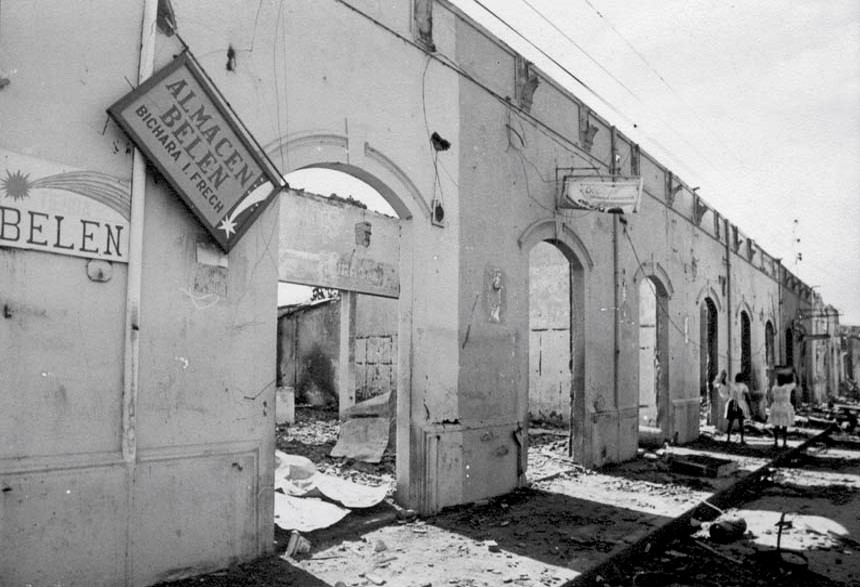 LaGacetaFSLN's tweet photo. Estas fotografías, son un testimonio de cómo quedó la ciudad de Masaya, totalmente devastada y en ruinas, tras los masivos bombardeos de la genocida Guardia Somocista, contra el pueblo, el 9 de septiembre de 1978, durante la llamada Insurrección de Septiembre. https://t.co/k4Ao7YoSrL