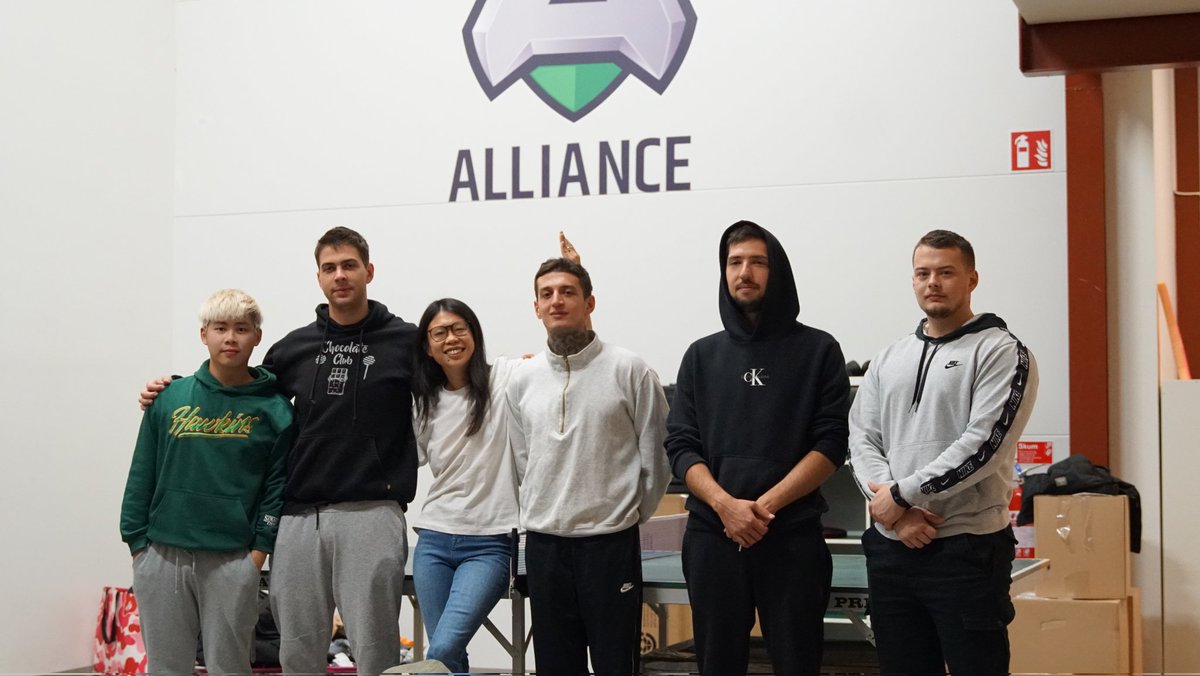 Alliance kelly tweet media