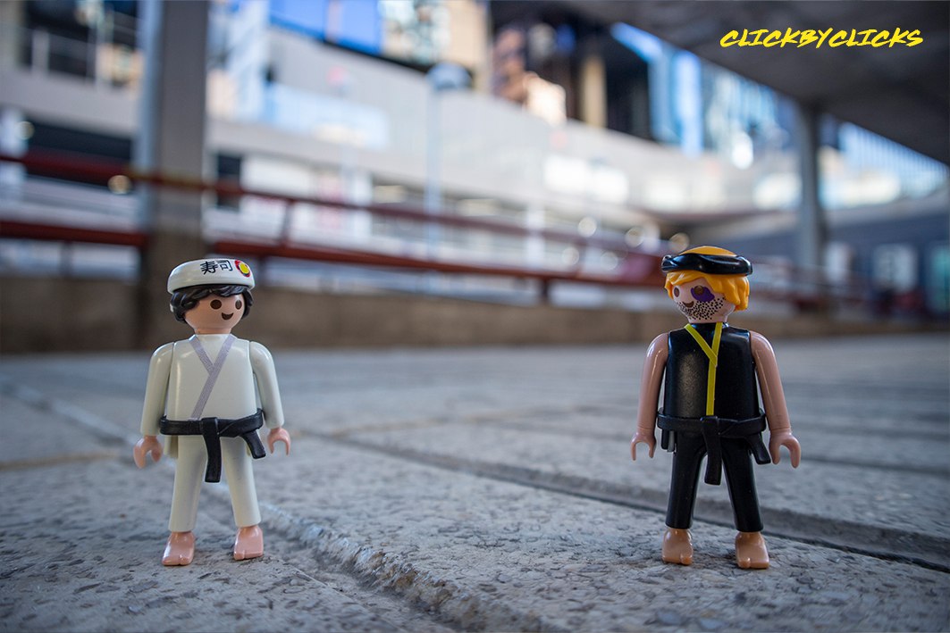 clickbyclicks_'s tweet photo. Estamos de vuelta de todo! Vuelta al cole, vuelta a la rutina y vuelta al Dojo.  Vuelve #CobraKai a Netflix con el Estreno de la 5ª Temporada. https://t.co/jFvaDjCasU