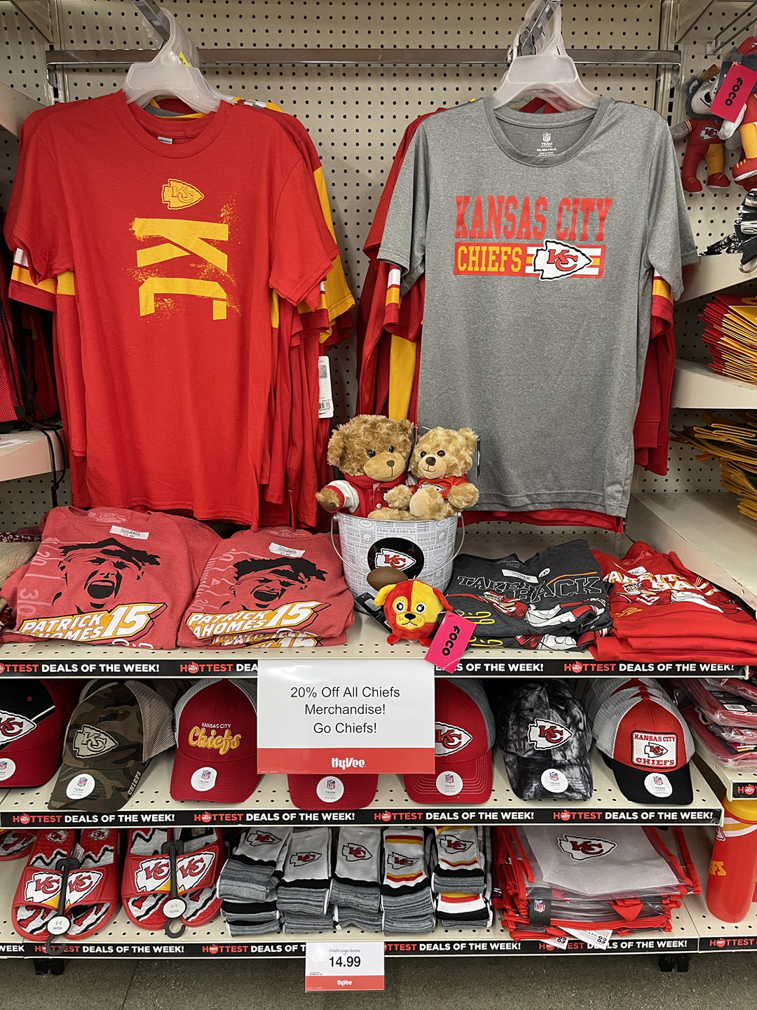 Clinton Pkwy Hy-Vee on X: Kick off your season right with 20% off on all Kansas  City Chiefs merchandise this Friday, Saturday, and Sunday, at your Lawrence  Hy-Vee!  / X