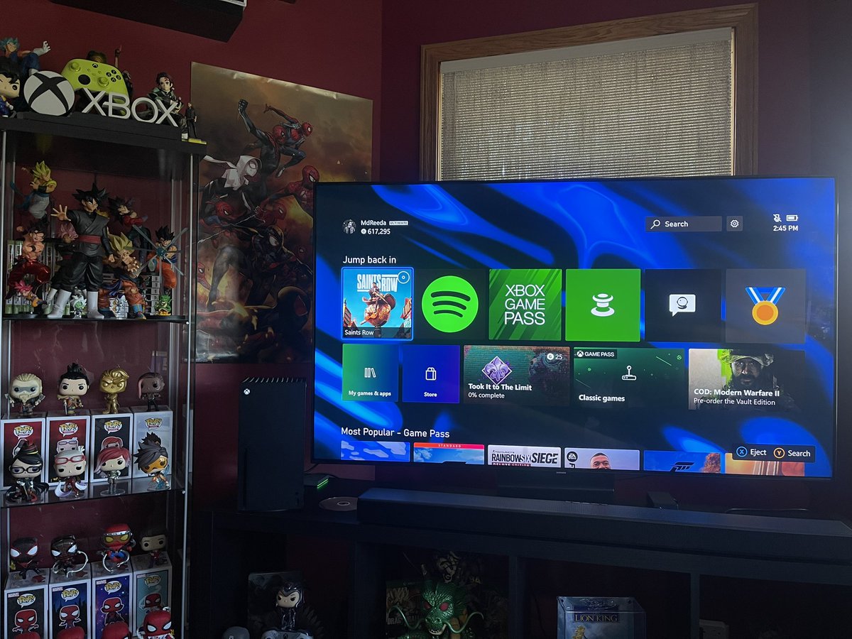 MdReeda_'s tweet photo. The new xbox UI 
#xboxUI 
#xboxinsider
#xboxseriesx
#xbox https://t.co/uztDaMmN1H